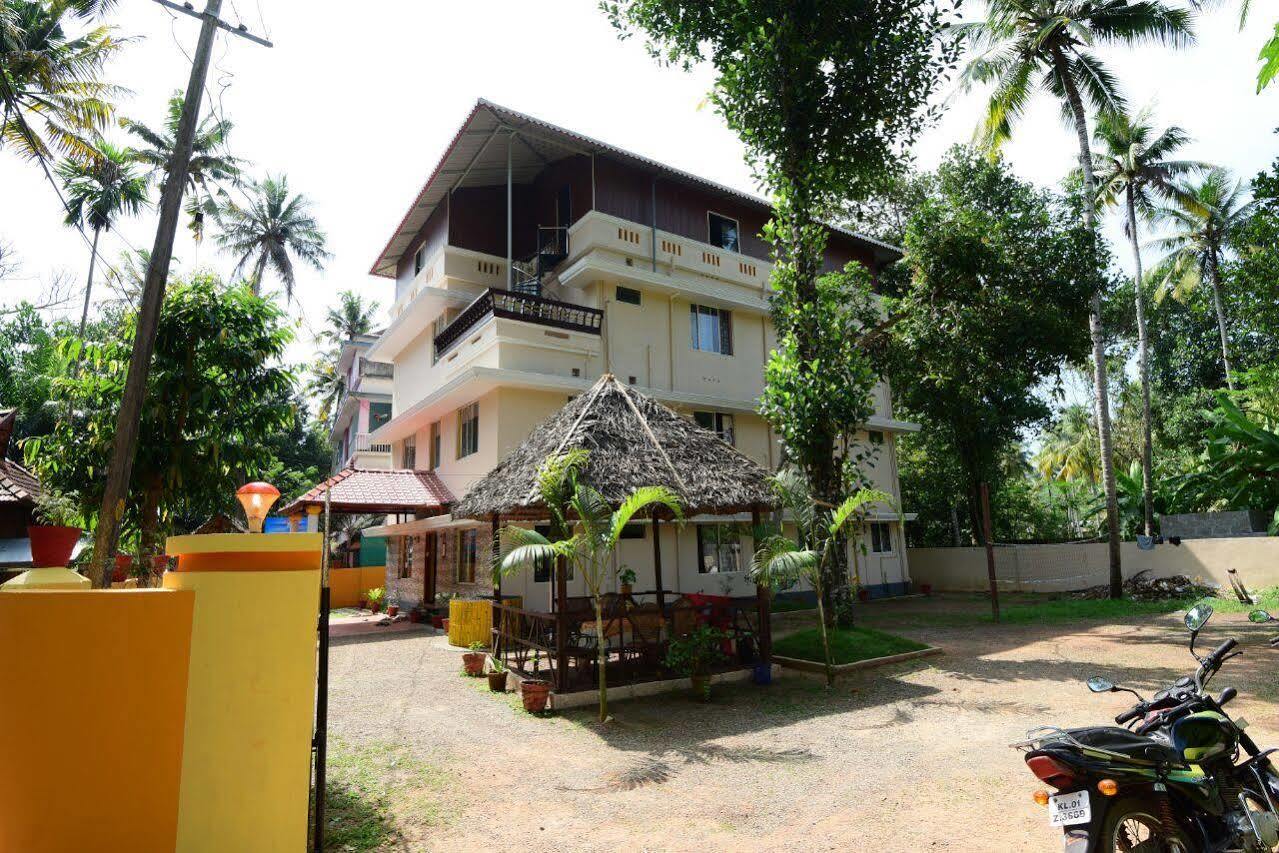 Coral Cove Beach Resort Varkala Luaran gambar