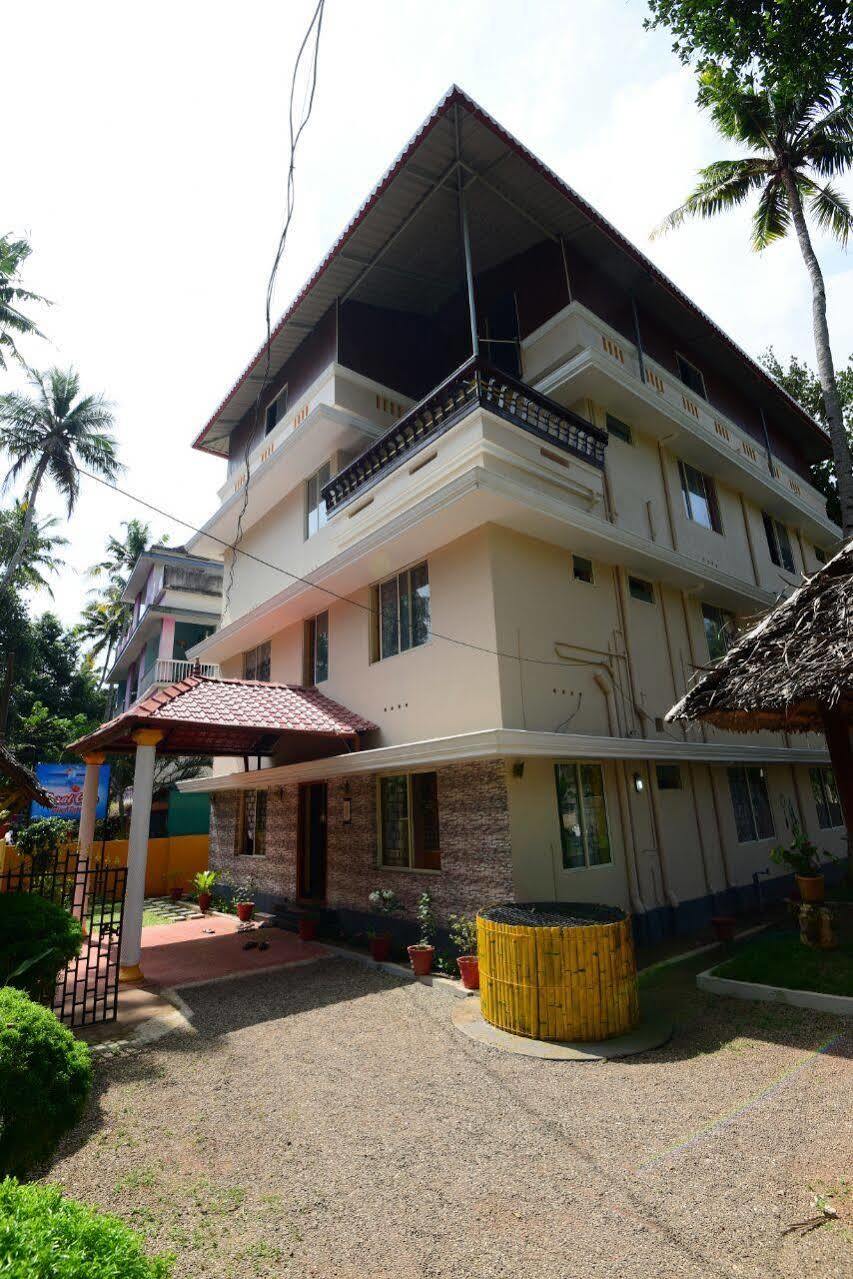 Coral Cove Beach Resort Varkala Luaran gambar